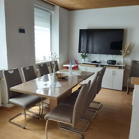 In Koevenig Mit Terrasse Und Grill بيت للعطل